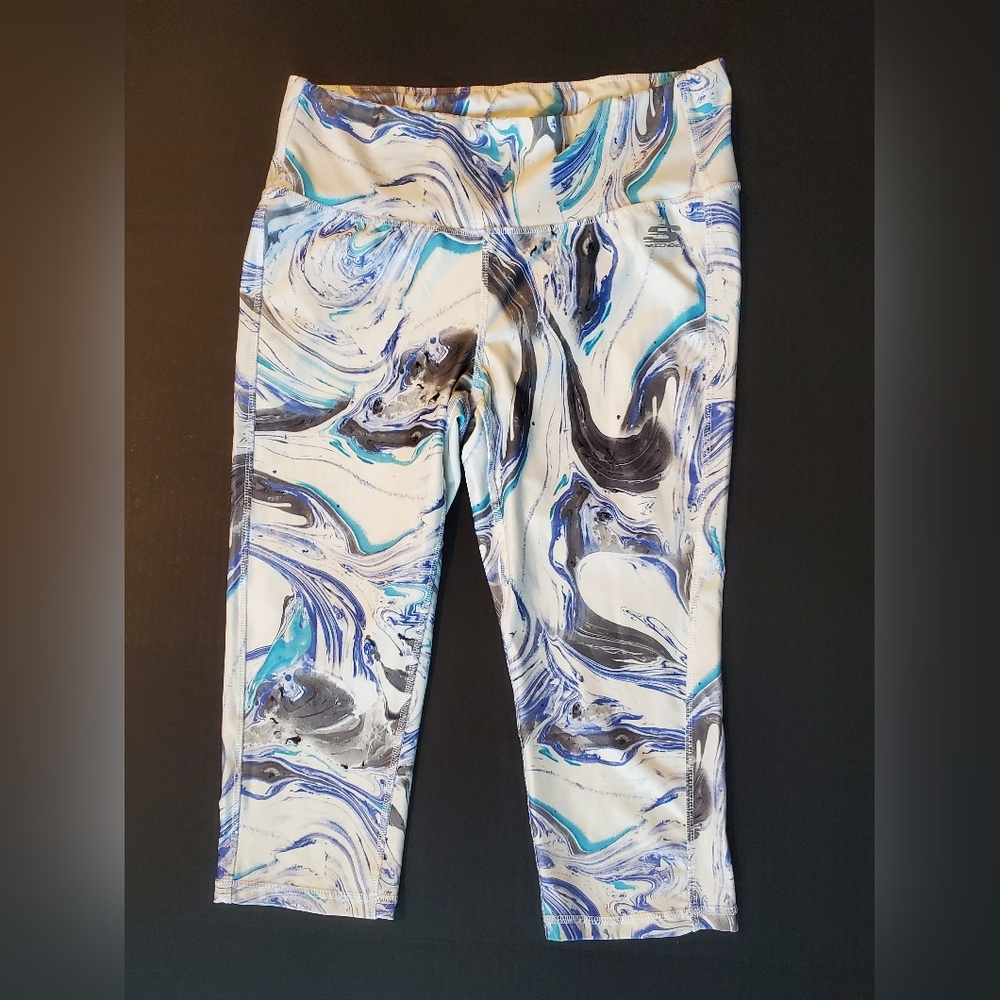 Skechers Sport Women's Swirl Print Capri Leggings Sz XL White/Blue/Charcoal Gray